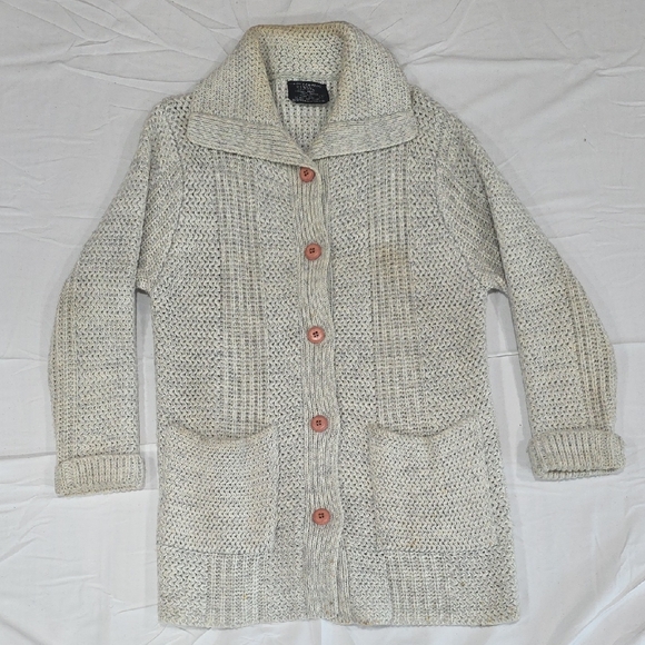 Source Unknown Beige Knit Cardigan with Wooden Buttons - Picture 1 of 4